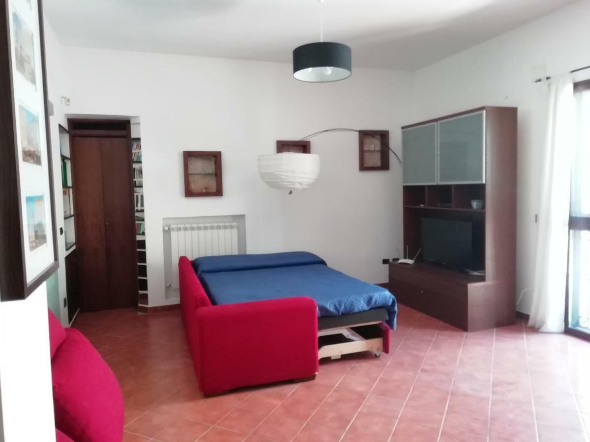 A Giusino 55-holiday With Terrace Near Mondello Appartamento *